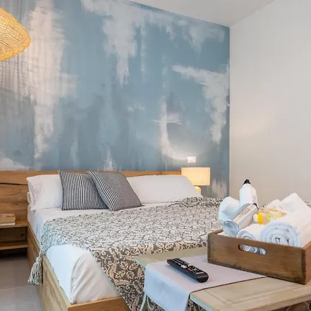 Labotanica_casalounge מלון דירות 4*